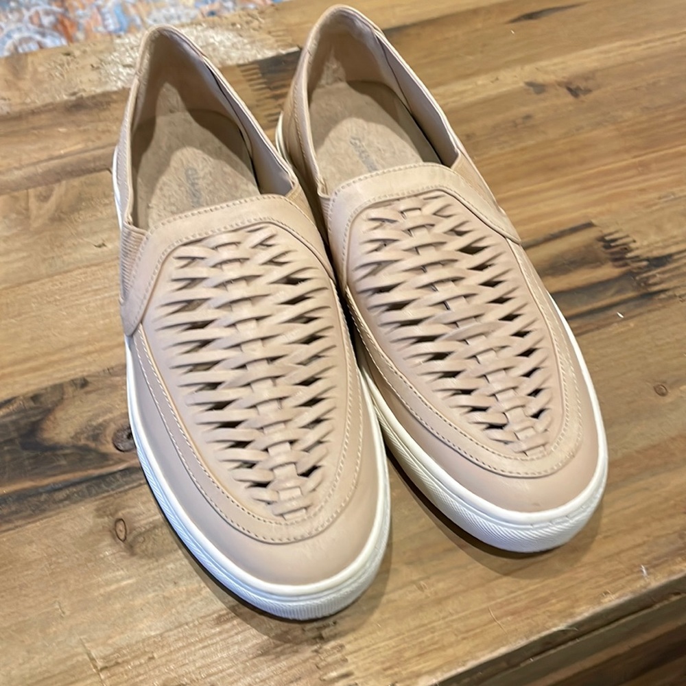 Gianni Bini Slip on sneaker